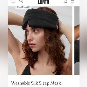 Lunya Black Silk Sleep Mask NWT